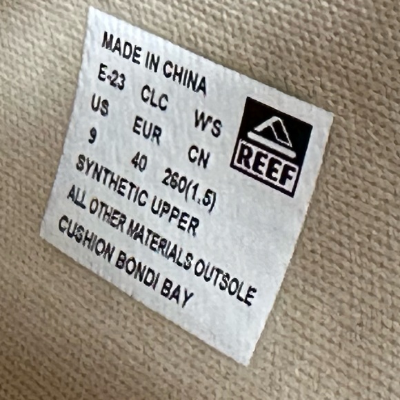 REEF Cushion Bondi Bay Lightweight
Squishy Footbed Water Friendly Sandals, W9 - Picture 11 of 11
